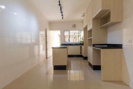 Casa à venda com 115m², 3 quartos e 2 vagasCozinha