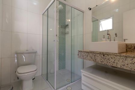 Casa à venda com 115m², 3 quartos e 2 vagasBanheiro 2