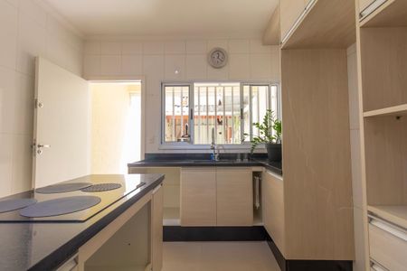 Casa à venda com 115m², 3 quartos e 2 vagasCozinha