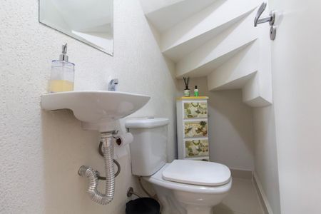 Casa à venda com 115m², 3 quartos e 2 vagasLavabo