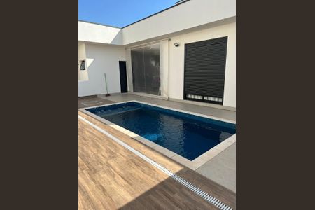 Casa à venda com 3 quartos, 243m² em Swiss Park, Campinas