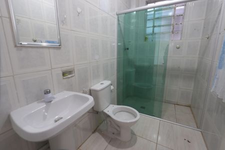 Casa à venda com 308m², 2 quartos e 3 vagasBanheiro