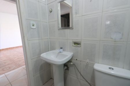 Casa à venda com 308m², 2 quartos e 3 vagasBanheiro