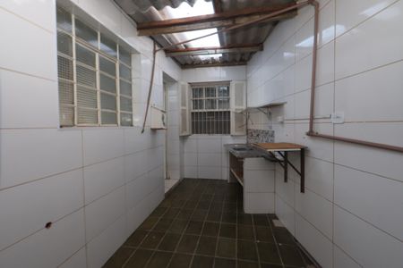 Casa à venda com 308m², 2 quartos e 3 vagasLavanderia