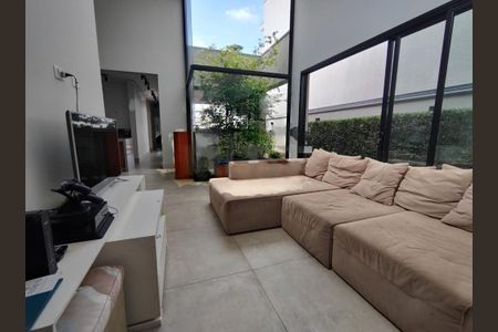 Casa à venda com 3 quartos, 240m² em Swiss Park, Campinas