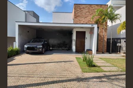 Casa à venda com 240m², 3 quartos e 4 vagas