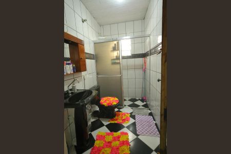 Casa para alugar com 153m², 2 quartos e 2 vagasBanheiro Social 