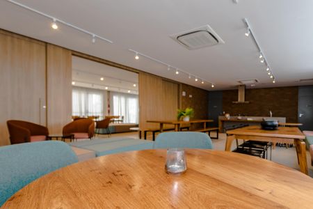 Apartamento para alugar com 57m², 2 quartos e 1 vagaÁrea Comum