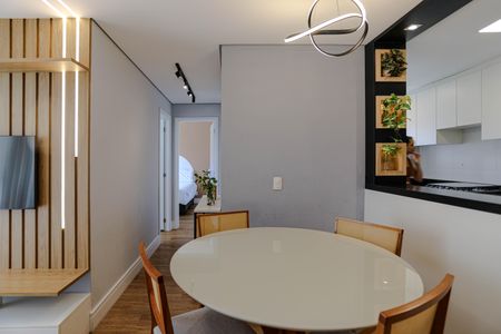 Apartamento para alugar com 57m², 2 quartos e 1 vagaSala