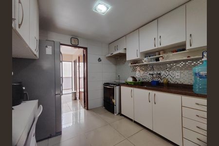 Apartamento para alugar com 214m², 3 quartos e 3 vagasCozinha