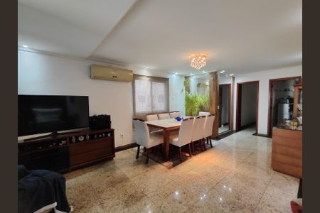 Sala de apartamento para alugar com 3 quartos, 214m² em Recreio dos Bandeirantes, Rio de Janeiro