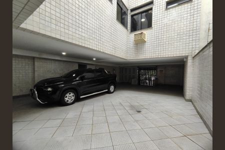 Apartamento para alugar com 214m², 3 quartos e 3 vagasÁrea Comum Garagem