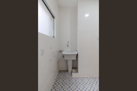 Apartamento à venda com 58m², 2 quartos e sem vaga Apartamento à venda com 58m², 2 quartos e sem vagaCozinha e Área de Serviço