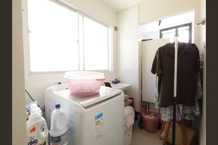 Apartamento à venda com 98m², 2 quartos e 1 vagaÁrea de Serviço