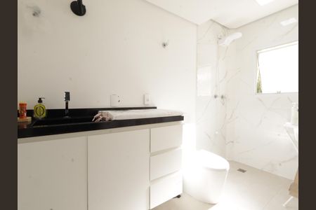 Apartamento à venda com 98m², 2 quartos e 1 vagaBanheiro da Suíte
