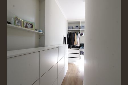 Apartamento à venda com 98m², 2 quartos e 1 vagaCloset da suíte