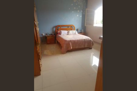 Casa à venda com 3 quartos, 110m² em Jardim das Imbuias, São Paulo
