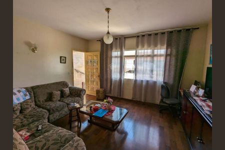 Casa à venda com 3 quartos, 131m² em Jordanópolis, São Paulo