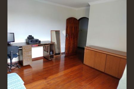 Casa à venda com 3 quartos, 230m² em Parque America, São Paulo