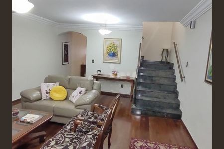 Casa à venda com 3 quartos, 230m² em Parque America, São Paulo