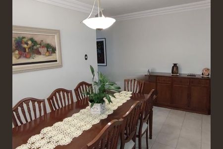 Casa à venda com 3 quartos, 230m² em Parque America, São Paulo