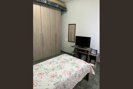 Casa à venda com 4 quartos, 80m² em Parque Brasil, São Paulo