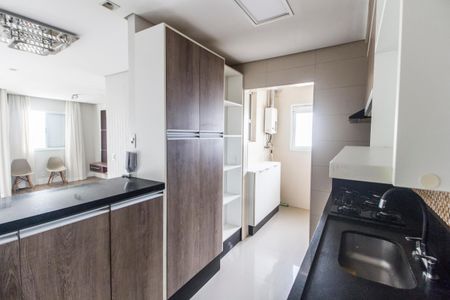 Apartamento para alugar com 80m², 2 quartos e 2 vagasCozinha