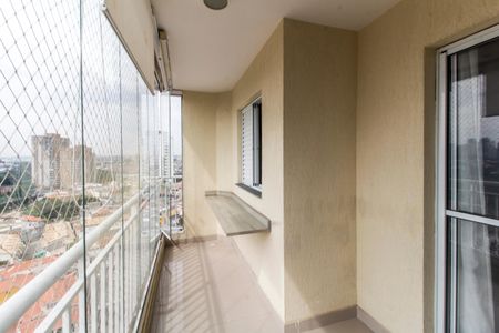 Varanda de apartamento para alugar com 2 quartos, 80m² em Jardim Tupanci, Barueri