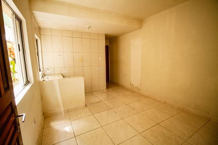 Sala de casa de condomínio para alugar com 1 quarto, 32m² em São José do Rio Preto, Praia Grande