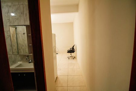 Casa de condomínio para alugar com 32m², 1 quarto e sem vagaSala