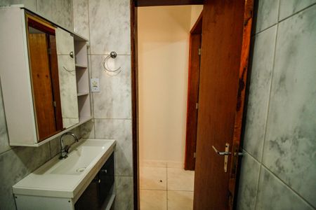 Casa de condomínio para alugar com 32m², 1 quarto e sem vagaBanheiro