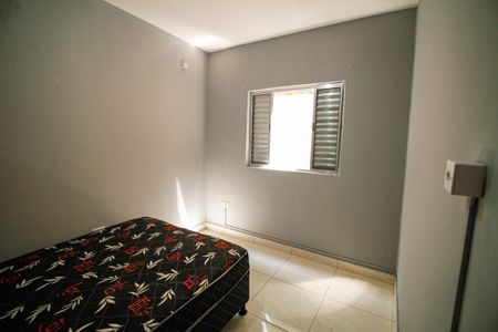 Casa de condomínio para alugar com 32m², 1 quarto e sem vagaQuarto 1