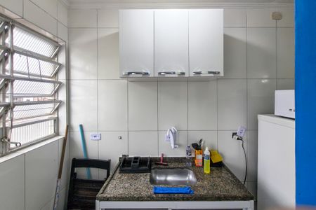 Cozinha  de kitnet/studio para alugar com 0 quarto, 32m² em Guilhermina, Praia Grande