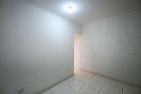 Sala de casa para alugar com 2 quartos, 50m² em Parque das Cigarreiras, Taboão da Serra