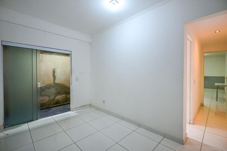 Sala de casa para alugar com 2 quartos, 50m² em Parque das Cigarreiras, Taboão da Serra