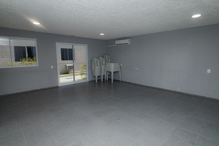 Apartamento para alugar com 42m², 2 quartos e 1 vaga Apartamento para alugar com 42m², 2 quartos e 1 vagaSalão de Festas