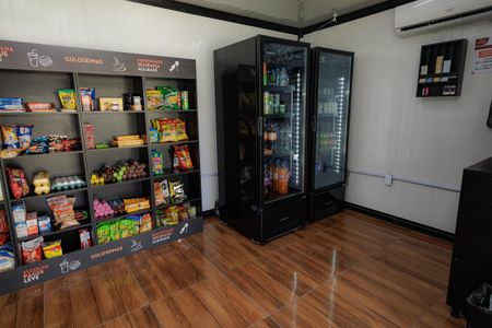 Apartamento para alugar com 42m², 2 quartos e 1 vaga Apartamento para alugar com 42m², 2 quartos e 1 vagaMercado