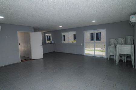 Apartamento para alugar com 42m², 2 quartos e 1 vaga Apartamento para alugar com 42m², 2 quartos e 1 vagaÁrea comum - Salão de festas