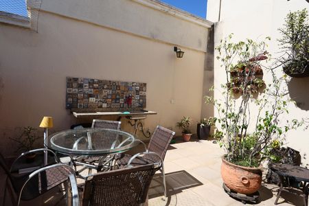 Apartamento à venda com 128m², 2 quartos e 1 vaga Apartamento à venda com 128m², 2 quartos e 1 vagacobertura