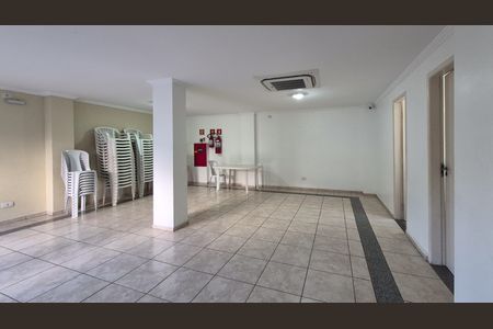 Apartamento à venda com 128m², 2 quartos e 1 vaga Apartamento à venda com 128m², 2 quartos e 1 vagaÁrea comum - Salão de festas