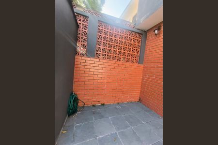 Casa à venda com 151m², 2 quartos e 4 vagasÁrea externa