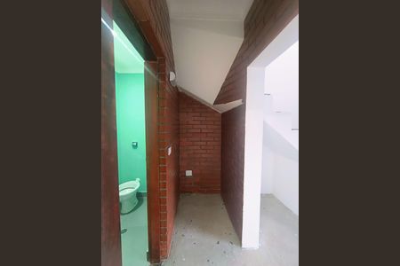 Banheiro de casa à venda com 2 quartos, 151m² em Jardim do Estádio, Santo André