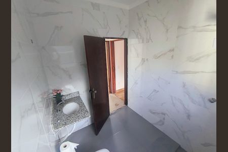 Casa à venda com 151m², 2 quartos e 4 vagasBanheiro 