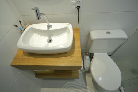 Apartamento à venda com 60m², 2 quartos e 1 vagaBanheiro Social 