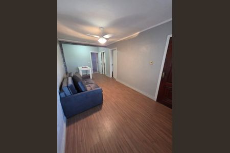 Sala de casa para alugar com 2 quartos, 70m² em Santa Rosa de Lima, Porto Alegre