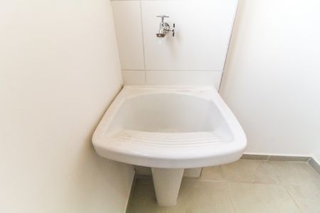 Apartamento para alugar com 55m², 2 quartos e sem vagaCozinha e Área de Serviço