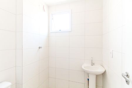 Apartamento para alugar com 55m², 2 quartos e sem vagaBanheiro