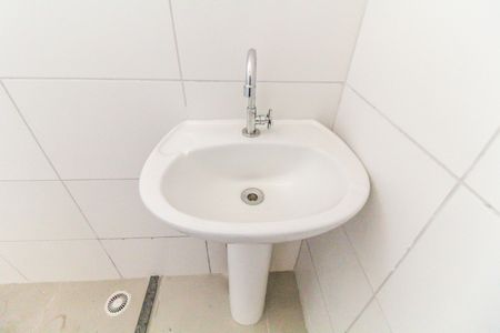 Apartamento para alugar com 55m², 2 quartos e sem vagaBanheiro