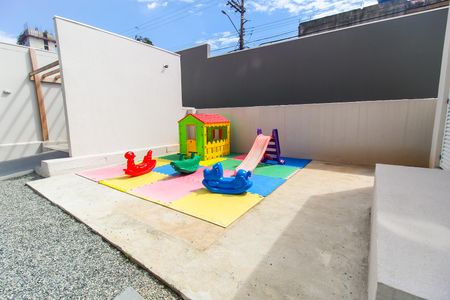 Apartamento para alugar com 55m², 2 quartos e sem vagaÁrea comum - Playground