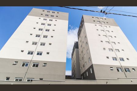 Apartamento para alugar com 55m², 2 quartos e sem vagaFachada